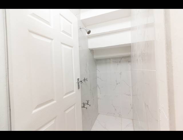 2 BEDROOM HOUSE RENTED IN MONTFORD